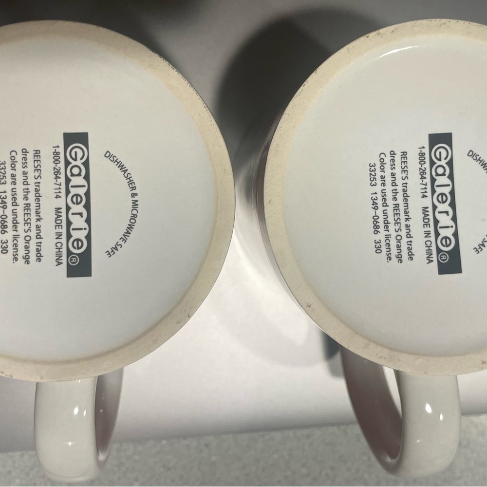 2 Reese’s Coffee Mugs - Picture 4 of 4